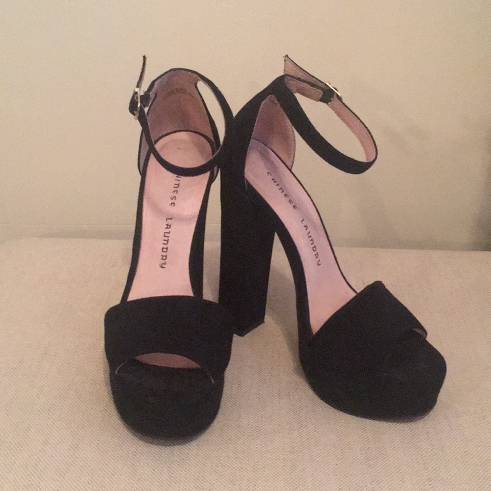 Chinese Laundry Heel